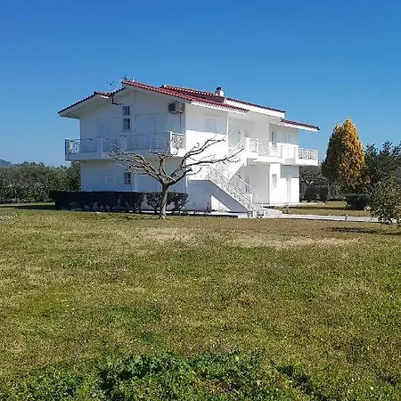 וילה Silver Raches Maisonette & *