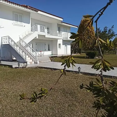 Villa Silver Raches Maisonette&green *