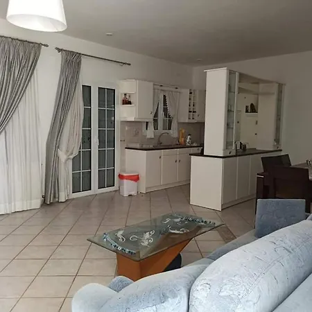 Silver Raches Maisonette & וילה