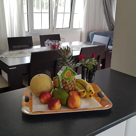 Silver Raches Maisonette & וילה Kouvéla