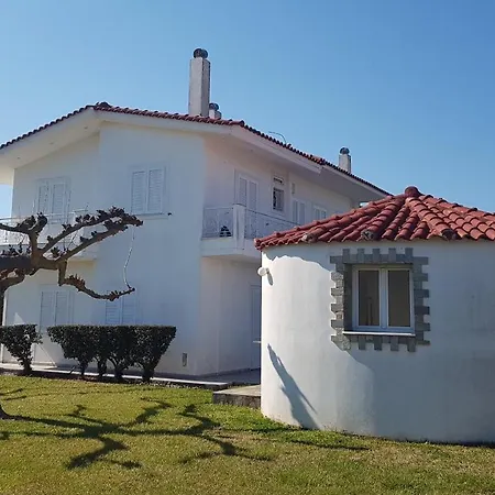 Silver Raches Maisonette & Villa *