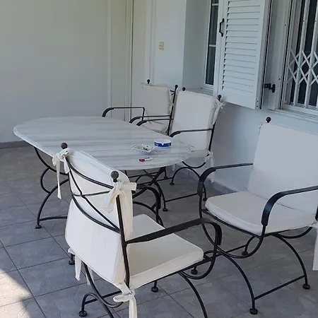 Silver Raches Maisonette&green Villa